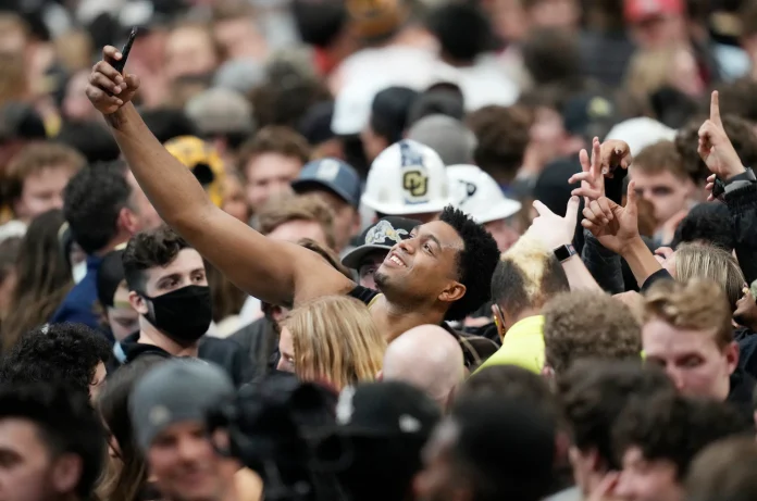 #1 Gonzaga is one of the top 6 teams in the AP Poll this fall

