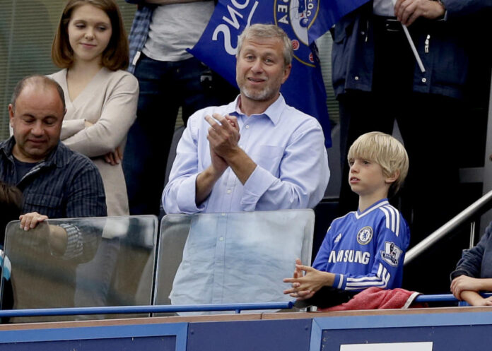 Abramovich gives up control of Chelsea, still owns the club

