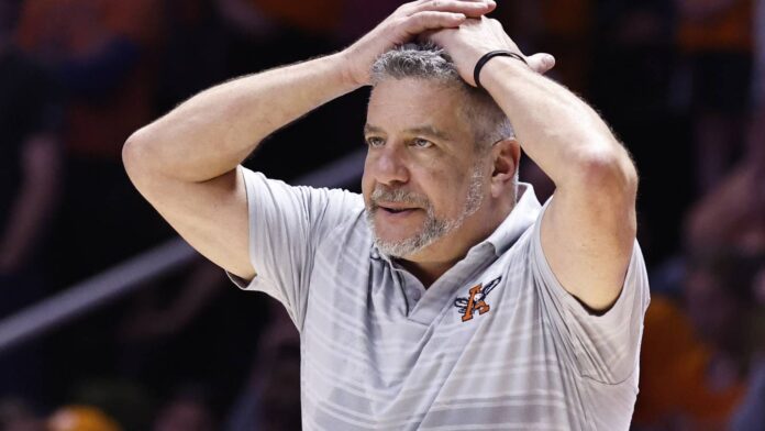 Early-Madness-Top-6-teams-lose-on-the-same-day.jpg Early Madness: Top 6 teams lose on the same day for the first time