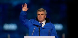 IOC urges sports bodies to cancel events in Russia and Belarus

