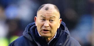  Jones on the Green Scrub |  Bivac: England's attempt should not have stopped

