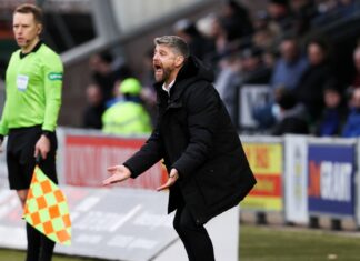 Robinson’s first match as St Mirren coach led to a lack of hearts Robinson's first match as St Mirren coach ended in a loss of hearts