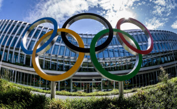 Russia and Belarus strip occasions and do not fly their flags, says IOC The IOC wants all sporting events taken out of Russia and Belarus ©Getty Images