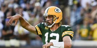 The GM Packers said he never promised Aaron Rodgers that he would trade him if asked

