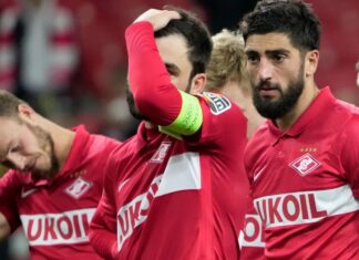 UEFA withdraw Spartak Moscow from the European League Spartak's head coach Rui Vitoria reacts after the Europa League Group C soccer match between Spartak Moscow and Legia Warsaw at the Otkritie Arena, in Moscow, Russia, Wednesday, Sept. 15, 2023. (AP Photo/Pavel Golovkin)