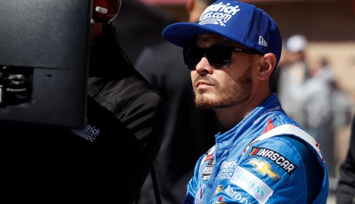 quotI-didnt-even-have-any-clue-that-Elliot-was-comingquot.jpg "I didn't even have any clue that Elliot was coming" - Larson