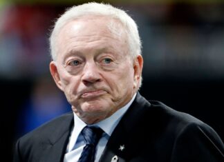 A girl sues Jerry Jones, claiming he’s her father A woman sues Jerry Jones, claiming he is her father