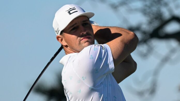 Dechambeau tied with Bland in the Match Play group stage

