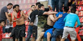 Fan violence in Mexico leads to injuries and suspension of matches

