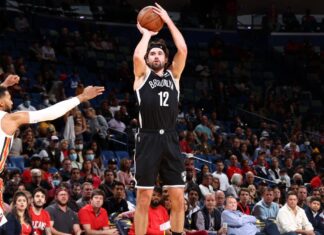 Goalkeeper Harris for end-of-season surgical procedure Goalkeeper Harris for end-of-season surgery