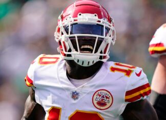 Hill Commerce Heads to Dolphins | Recipient to signal a report deal Hill Trade Heads to Dolphins | Recipient to sign a record deal