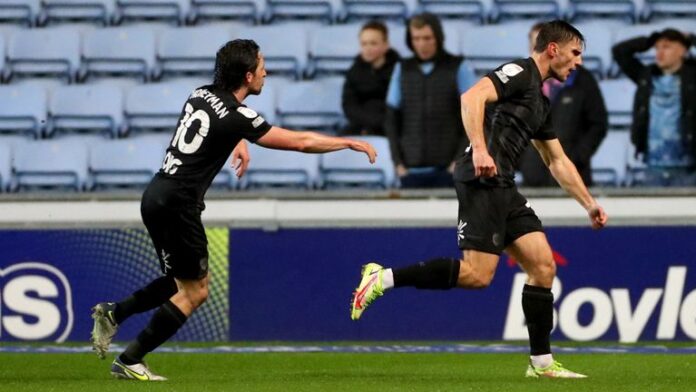 Hull-City-deal-shakes-Coventry-play-off-hopes-as-ghost-target.jpg Hull City deal shakes Coventry play-off hopes as 'ghost target' canceled