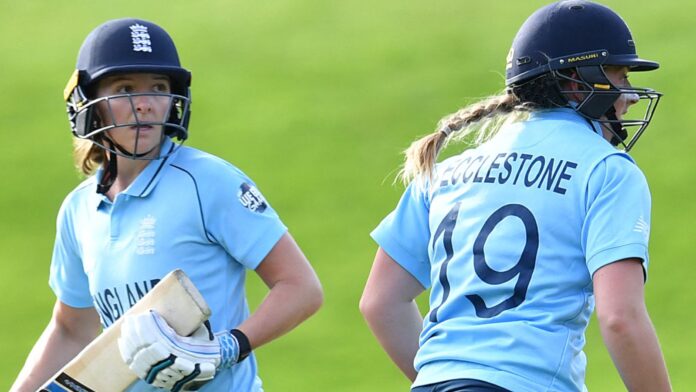 Hussein-Dont-write-off-England.jpg Hussein: Don't write off England