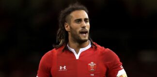 Navidi, Davis as Wells change four for France

