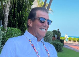 Ravens proprietor: Watson deal complicates QB محادثات talks Ravens owner: Watson deal complicates QB محادثات talks