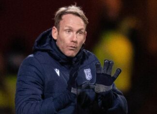 Ronan’s final purpose awarded St Mirren’s win over Dundee Dundee, Scotland - MARCH 9: Dundee assistant manager Simon Rusk during the Premier League match between Dundee and St Mirren at Kilmac Stadium in Deans Park, on March 9, 2023, in Dundee, Scotland. (Photo by Mark Skats/SNS Group)