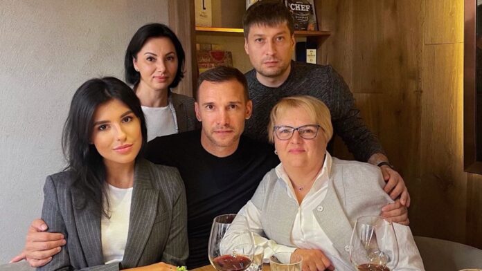 Andriy Shevchenko in happier times with his niece, sister and mother.