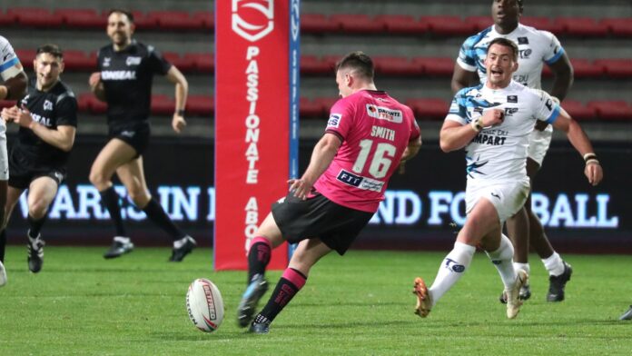 Smith drops a goal to snatch Wigan's win

