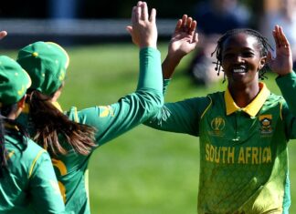 South Africa avoids panic from Bangladesh in World Cup opening match South Africa avoids panic from Bangladesh in World Cup opening match
