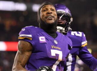 Star CB Peterson says he is re-signed with Vikes Star CB Peterson says he's re-signed with Vikes