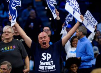 The historic path of Saint Peter shouldn’t be restricted to the peacock being of 15 seeds The historical path of Saint Peter is not limited to the peacock being of 15 seeds