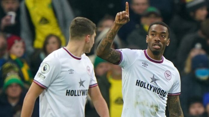 Toni-hat-trick-gives-Brentford-a-big-win-over-Norwich-in.jpg Evan Toni celebrates his triple