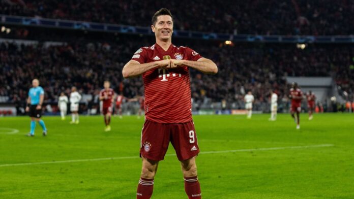 Transfer-talk-Man-United-are-watching-Bayerns-Robert-Lewandowski.jpg Transfer talk: Man United are watching Bayern's Robert Lewandowski