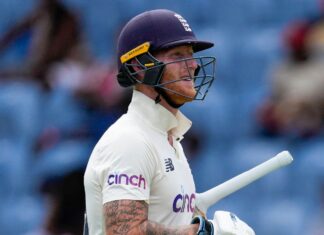 Trescothick: England ‘shattered’ by third Check Trescothick: England 'shattered' by third Test