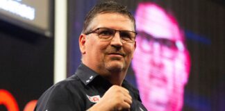 Vintage Anderson joins Premier League honor roll in Nottingham

