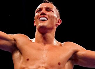 Warrington suspends Martinez to regain the world title Josh Warrington celebrates regaining his world title