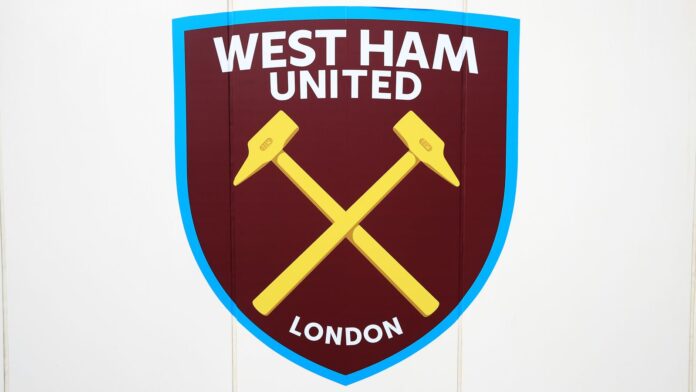 West Ham and Frankfurt fans meet in Seville

