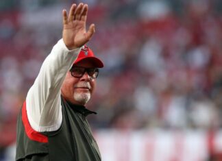 With Tom Brady and the Buccaneers, Todd Bowles aligns for achievement With Tom Brady and the Buccaneers, Todd Bowles aligns for success