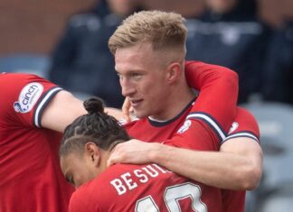 Dundee ties the again of Aberdeen to say the purpose Ross McCrory of Aberdeen celebrated after scoring to make it 2-1