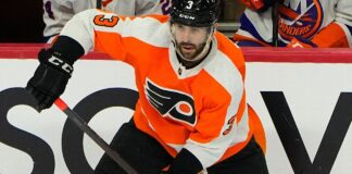 Flyers end NHL's Ironman streak for Yandle


