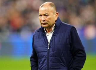 Jones resumes his controversial function with Japan’s Suntory Songoliath Jones resumes his controversial role with Japan's Suntory Songoliath