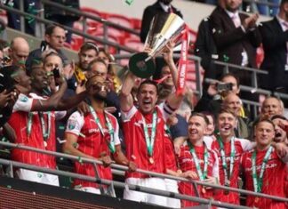 Rotherham raises the Papa John’s Cup because the Sutton decks return Rotherham won the Papa John Cup 2023/22