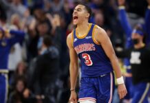 Warriors snatch playoff spot with huge win Warriors snatch playoff spot with big win