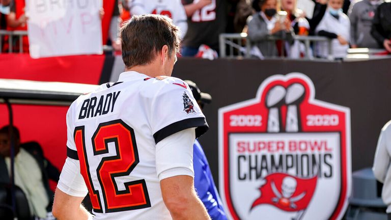 A look back at Tom Brady's best plays from the 2023 NFL season.