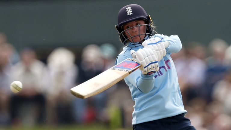 Highlights from the Women's Cricket World Cup, as England beat Pakistan by nine wickets to move closer to the semi-finals