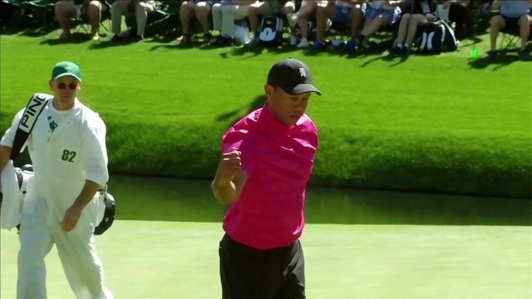 Tiger Woods dug a long-range bird back to the lowest level on the 16th day!