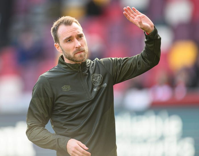 Christian Eriksen waves to the fans before making his Brentford debut against Newcastle United