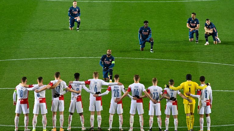 Arsenal players injured their knees when they faced Slavia Prague in the Europa League quarter-finals following the incident between Glenn Camara and Ondrej Kudila.