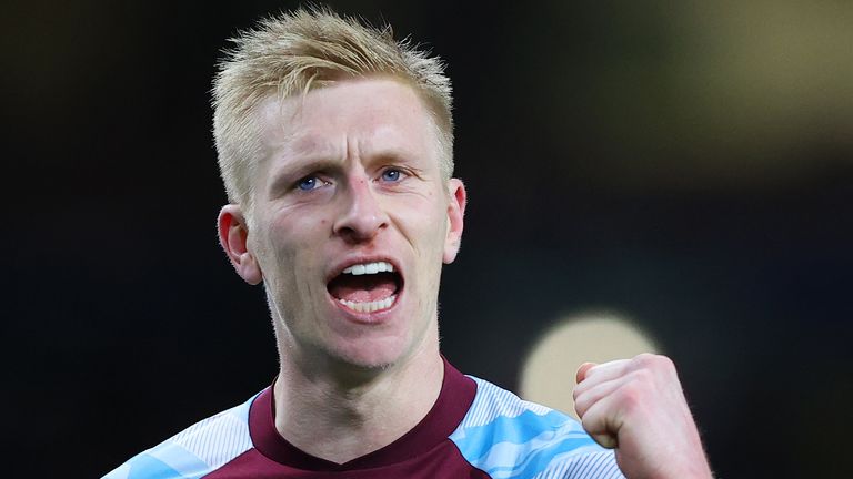 Ben Mee celebrates giving Burnley the win over Spurs