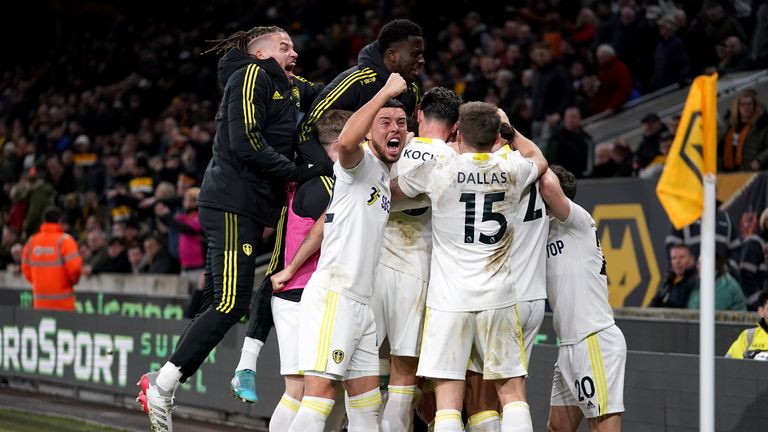 Leeds'  Players celebrate against wolves
