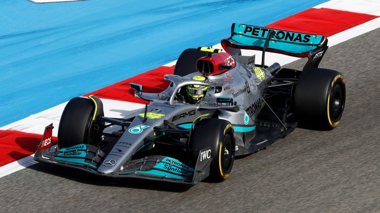 Wearing a new helmet for the 2023 season, Lewis Hamilton was the seventh fastest player in P1