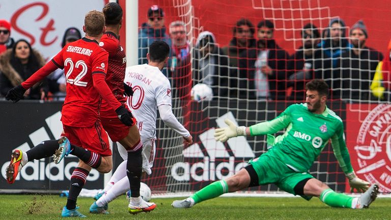 Louis Morgan completes New York Red Bulls hat-trick against Toronto FC
