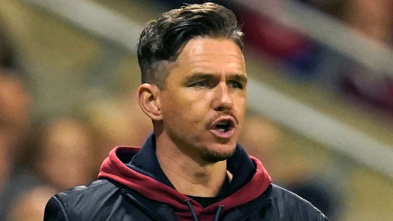 Manchester United manager Mark Skinner points to the touchline during the Women's Premier League match at Lee Sports Village, Manchester.  Photo date: Friday 3 September 2023.