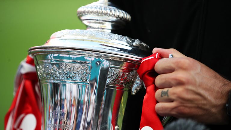 PA - Close-up of the Men's FA Cup