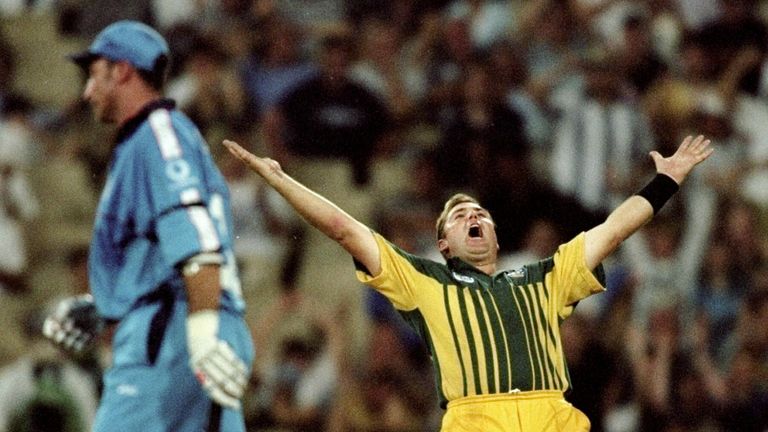 Shane Warren celebrates Nasir Hussain's sacking as England collapse with a 10-time ODI defeat to Australia in 1999