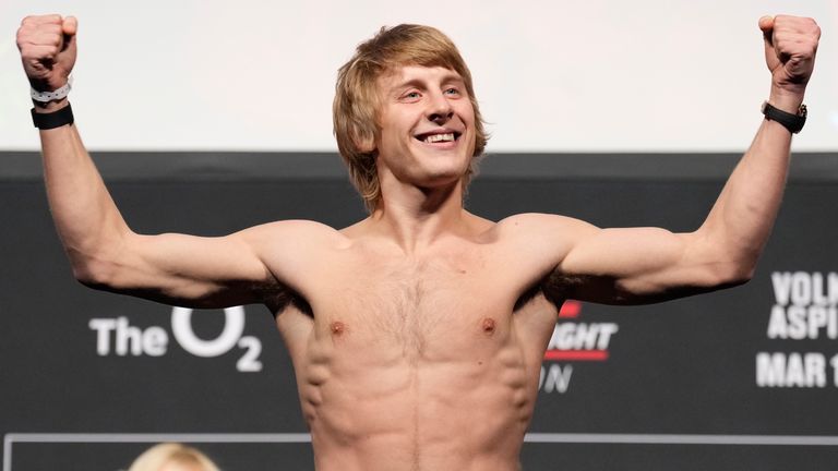 Paddy Pemblett of England stands on the scale during a festive UFC Fight Night match at the O2 Arena 